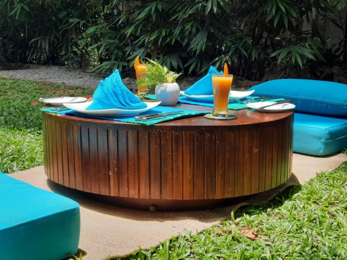 Palmstone Retreat Hotel Kitulgala Exterior photo